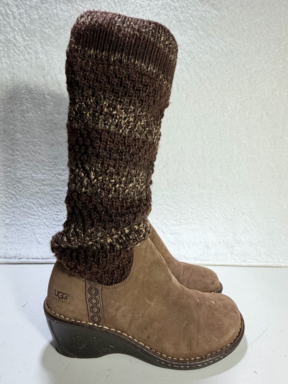 UGG Cresthaven 1938 Brown Knit Wedge Boots Women’s Size 9 scrunch knit